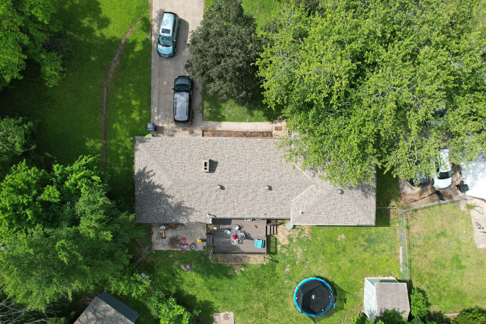 Residential roof replacement completed in Lee's Summit